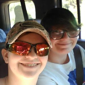 Meet your Posher, Eden